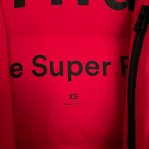 TNA Women's Red Puffer Jacket - Picture 3 of 3